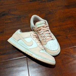 Women's Nike 8.5W